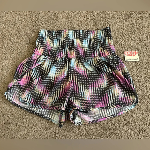NWT Free People Movement The Way Home Printed Shorts in Euphoria size Xs - Picture 2 of 10